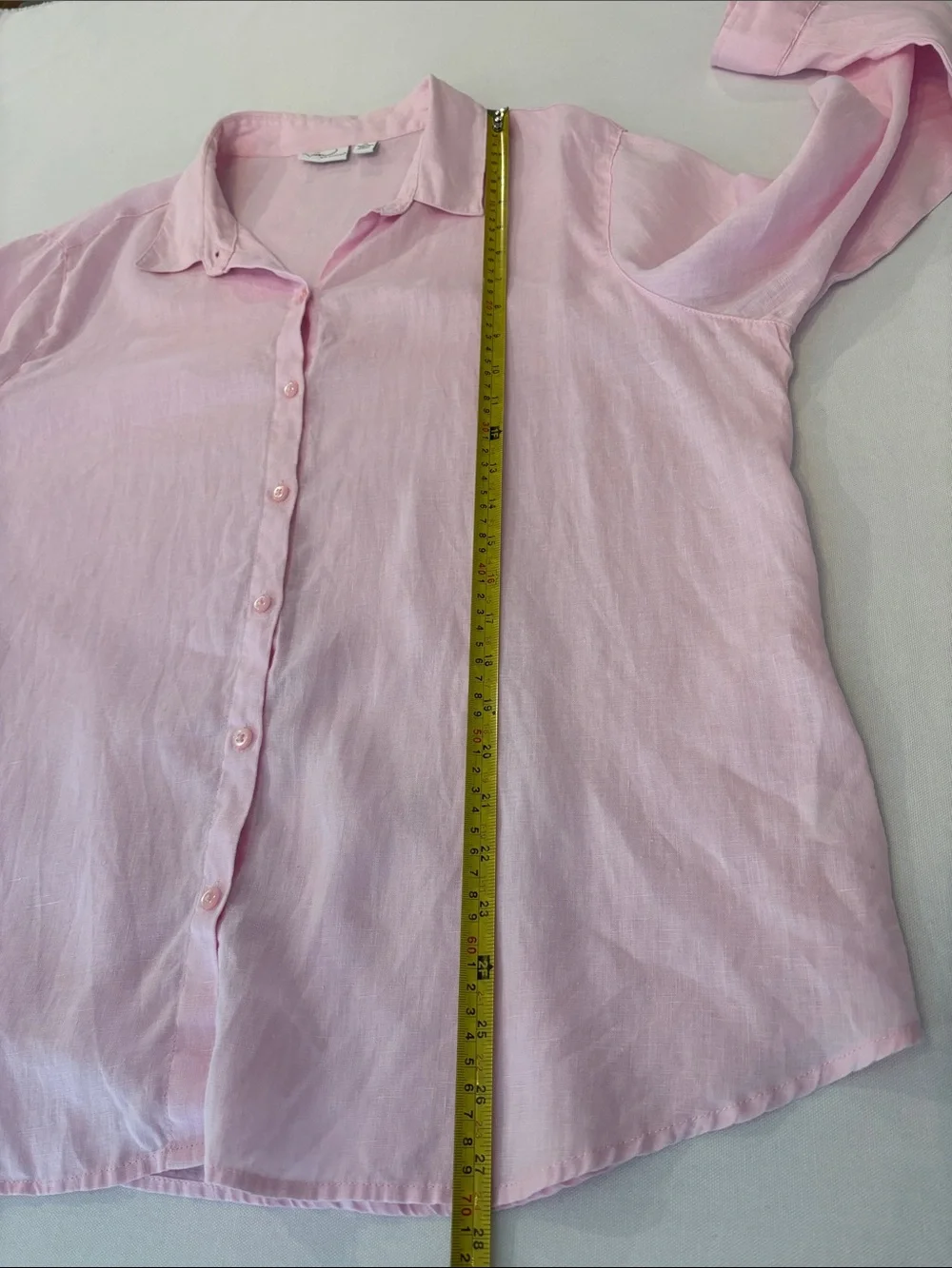 Women’s Pink Linen Button-Down Long Sleeve Shirt by Kim Rogers. Size XL